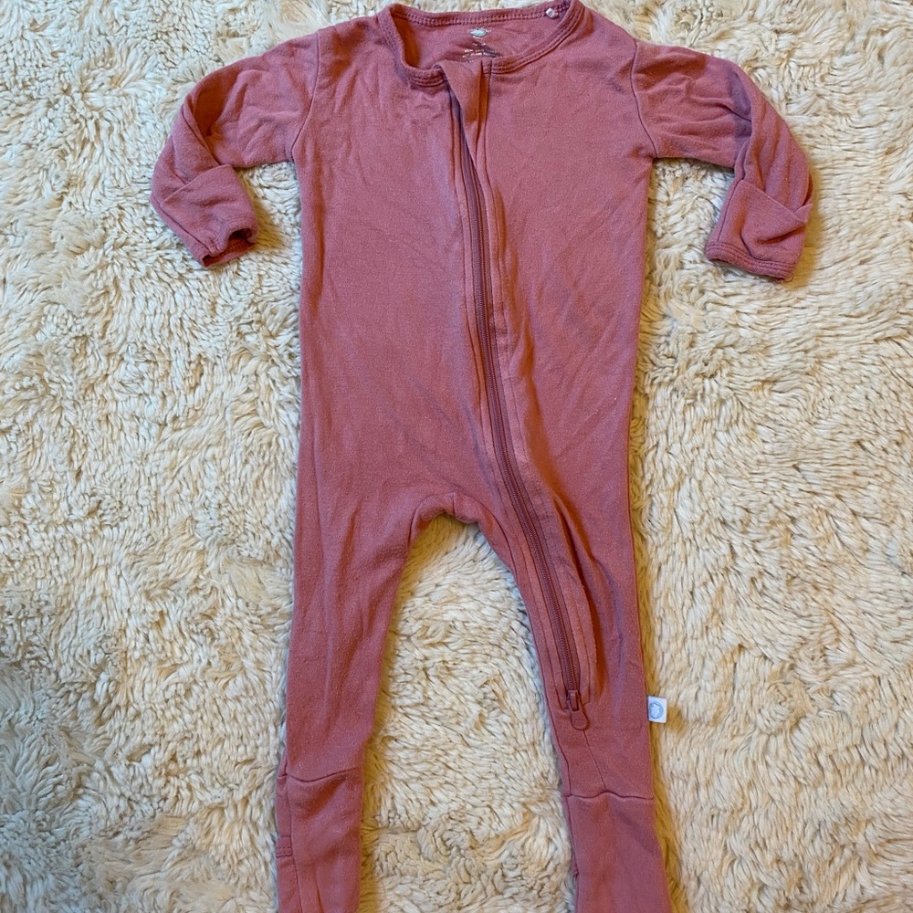 Dreamland Baby Bamboo Pajamas with DreamCuffs